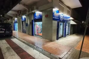 Stil Jard&iacute;n Piscinas &ndash; Husqvarna La Ca&ntilde;ada