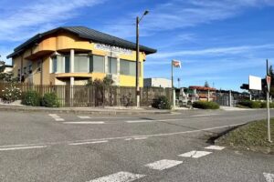 Suministros Cortiñas (material de construcción y ferretería)