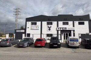 Yfer distribución de ferretería s.l.